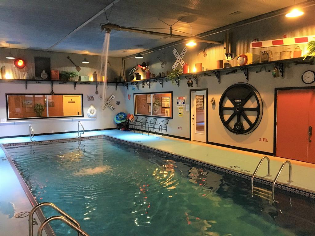 Depot Inn & Suites La Plata Екстериор снимка