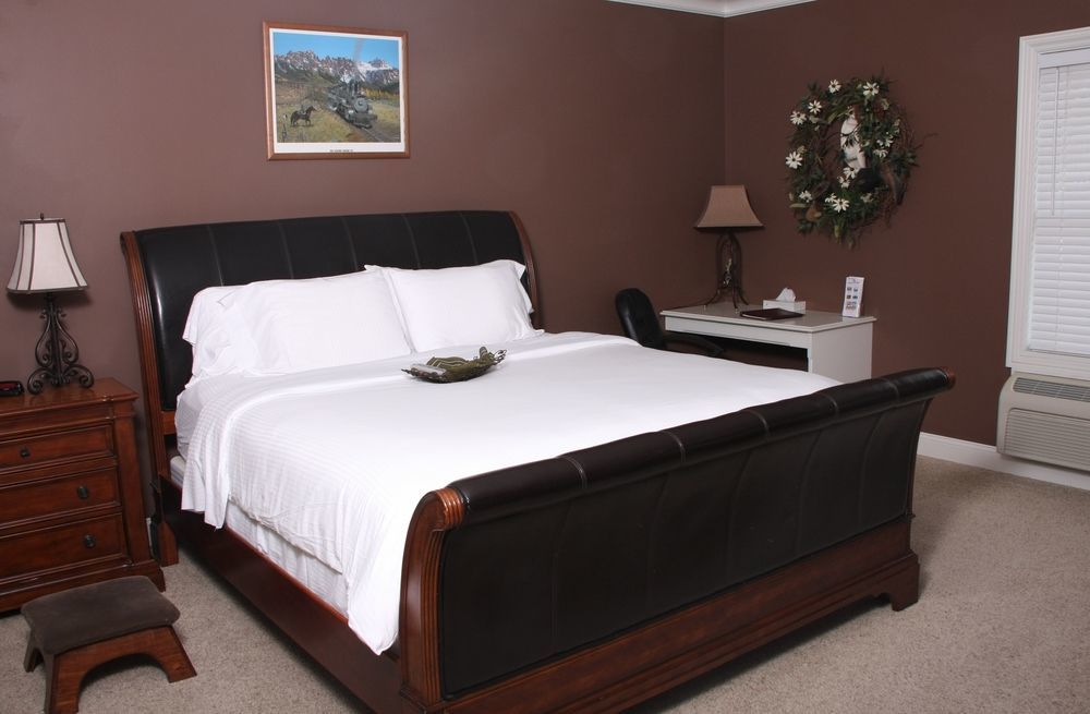 Depot Inn & Suites La Plata Екстериор снимка