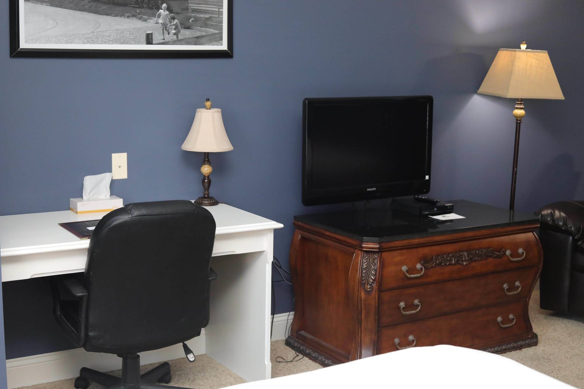 Depot Inn & Suites La Plata Екстериор снимка