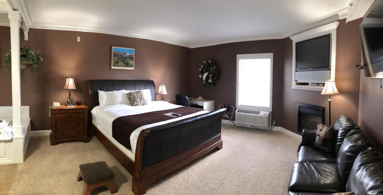 Depot Inn & Suites La Plata Екстериор снимка