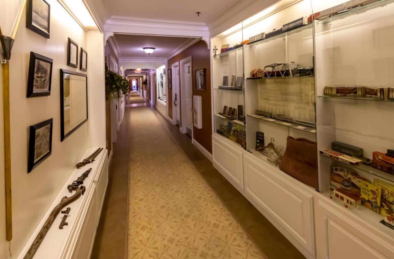 Depot Inn & Suites La Plata Екстериор снимка