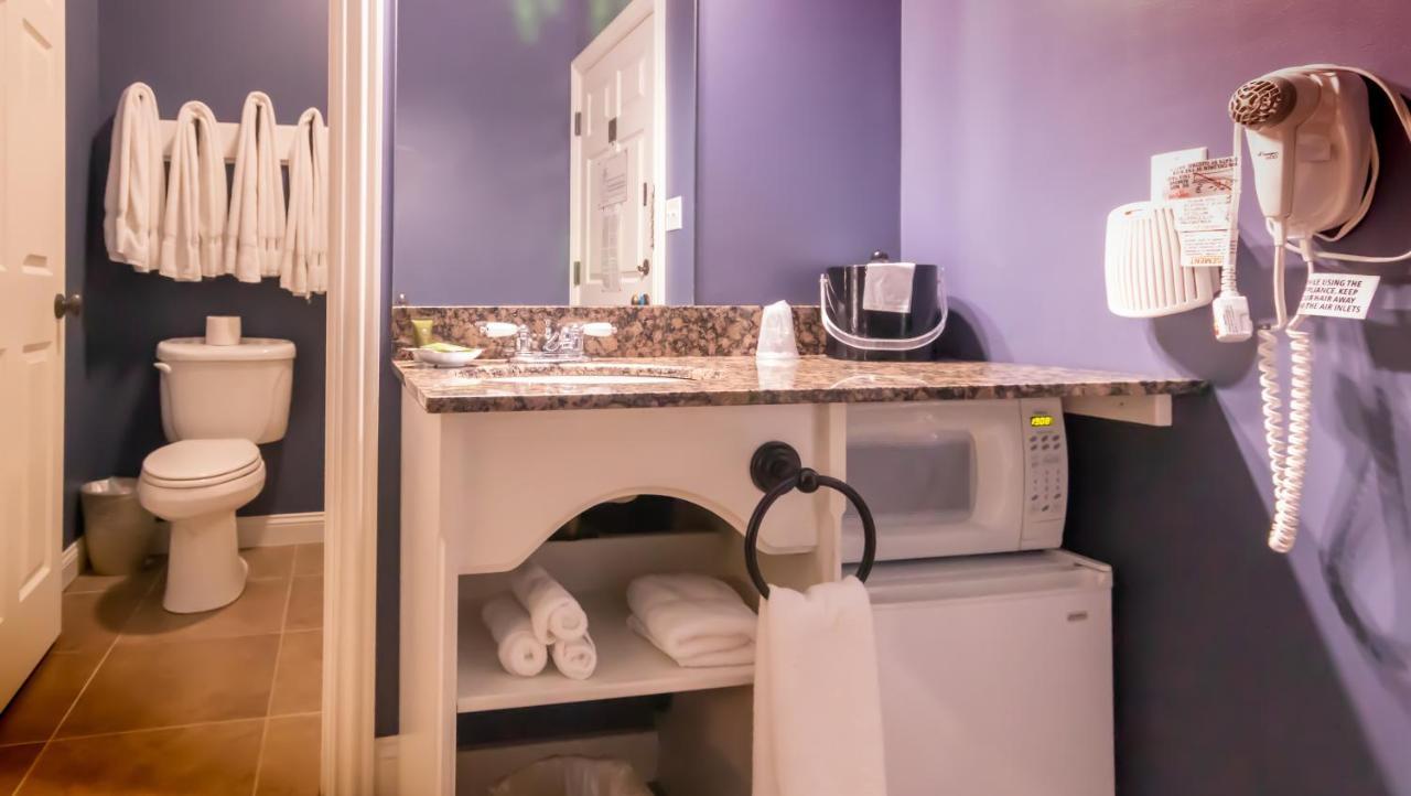 Depot Inn & Suites La Plata Екстериор снимка